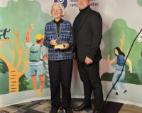 Margot Lavoie reçoit le prix Porteur de flambeau 2024